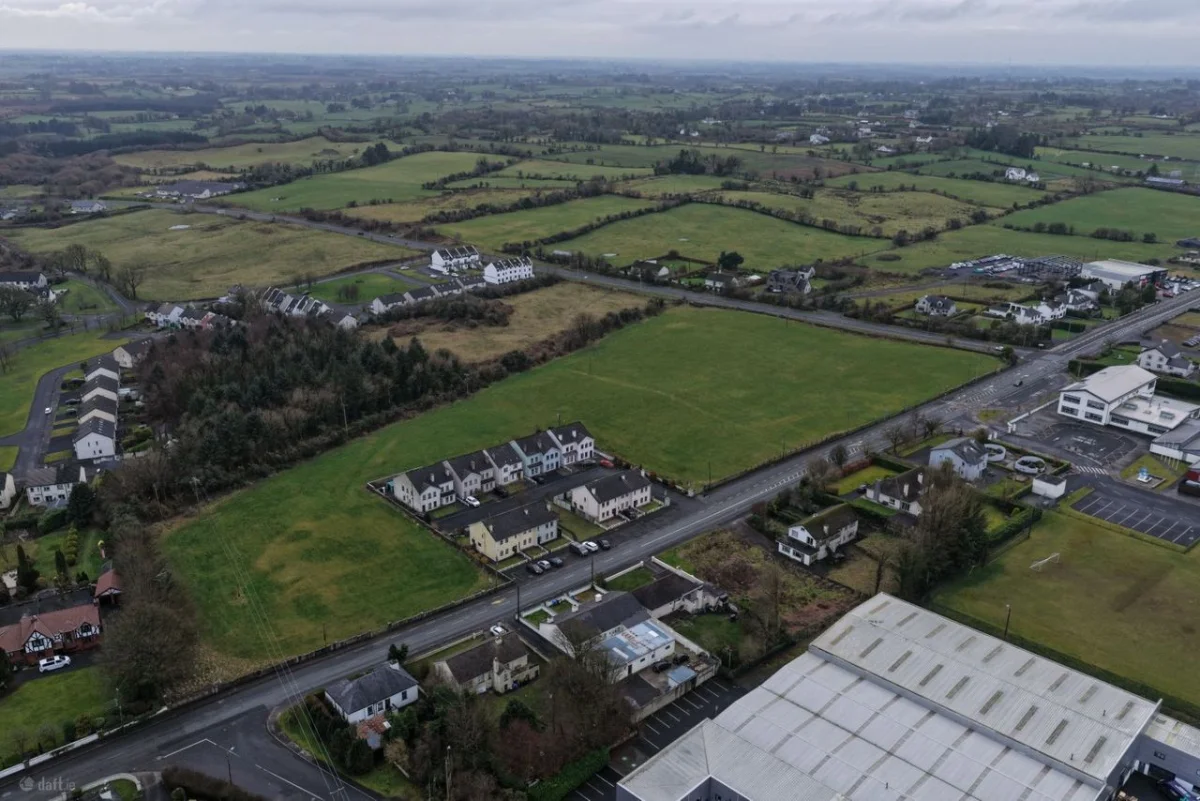 Knock Road, Ballyhaunis, Co. Mayo - Image 7